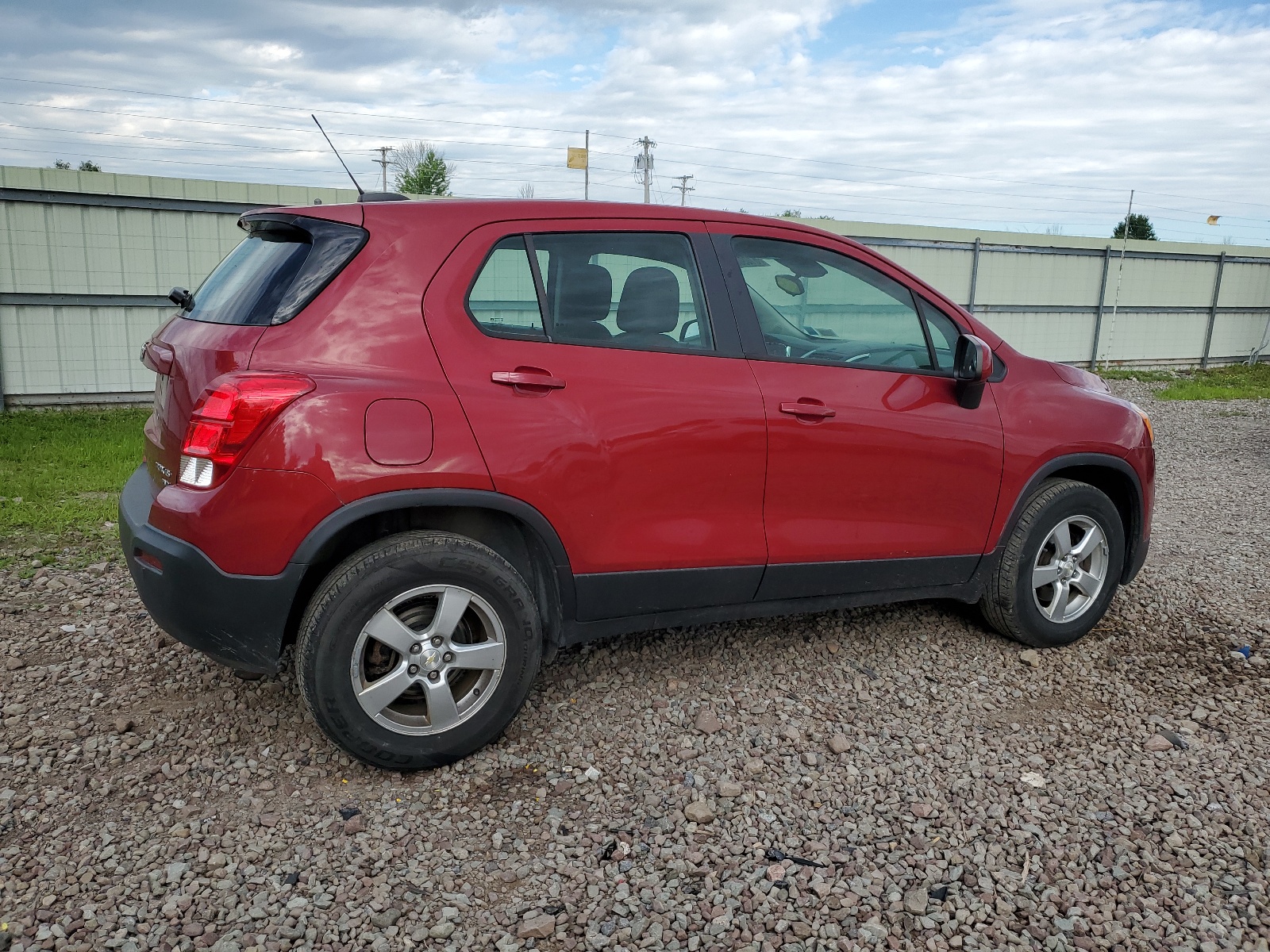 KL7CJPSB7FB261654 2015 Chevrolet Trax 1Ls