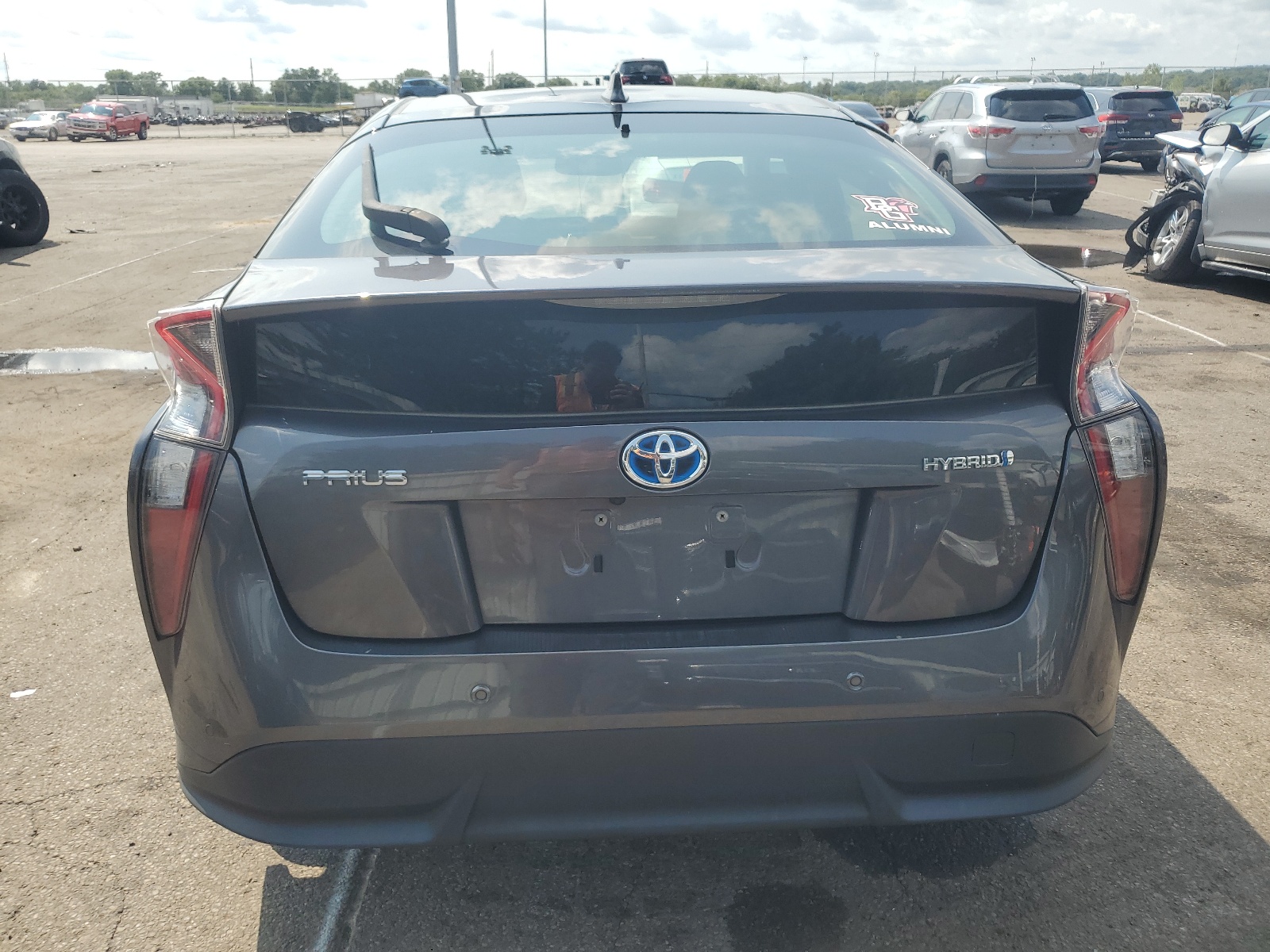 JTDKARFU7H3053678 2017 Toyota Prius
