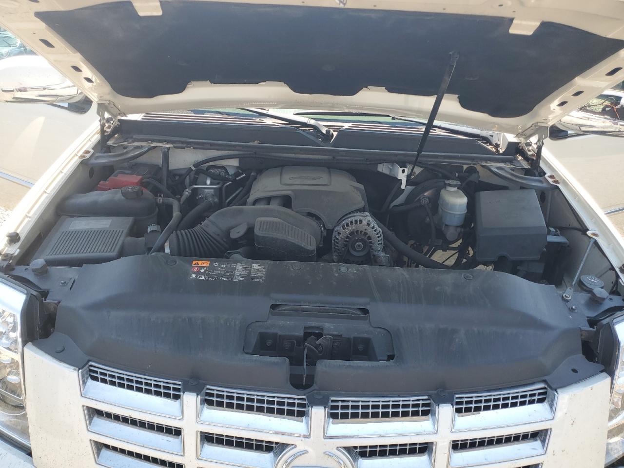 1GYUKCEF1AR228719 2010 Cadillac Escalade Premium