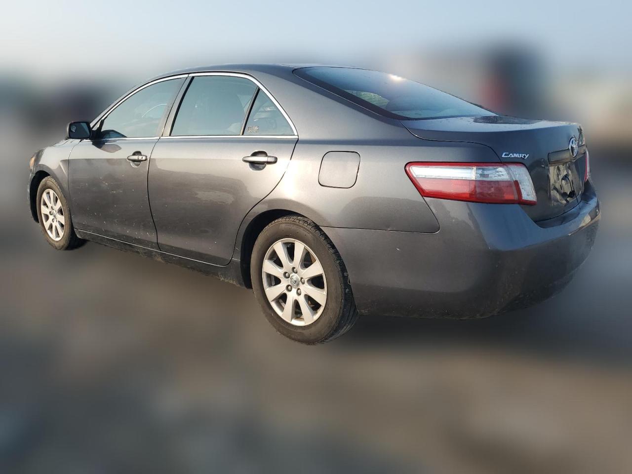 2009 Toyota Camry - Image 2