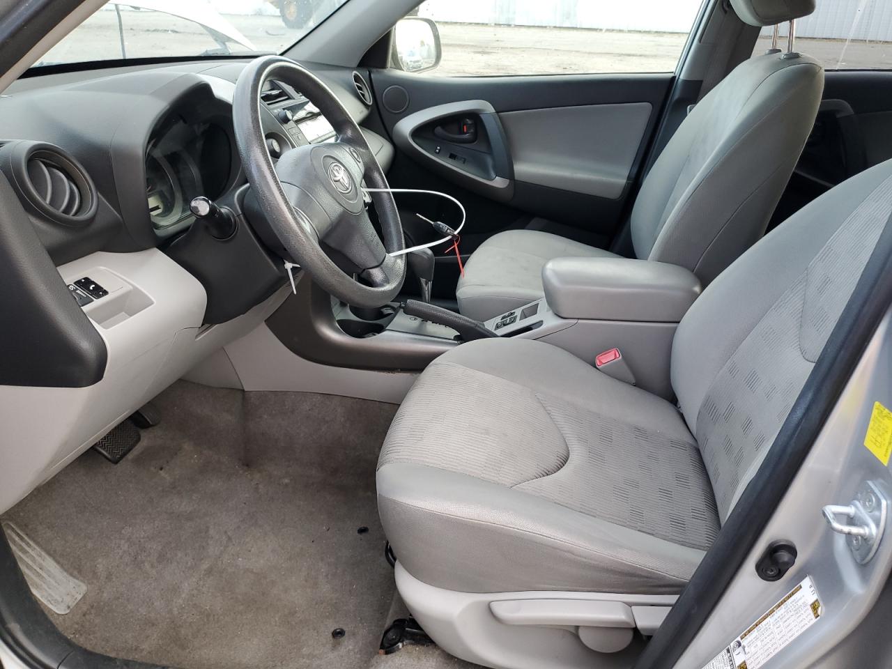 2010 Toyota Rav4 VIN: JTMBF4DV8AD038008 Lot: 63200084