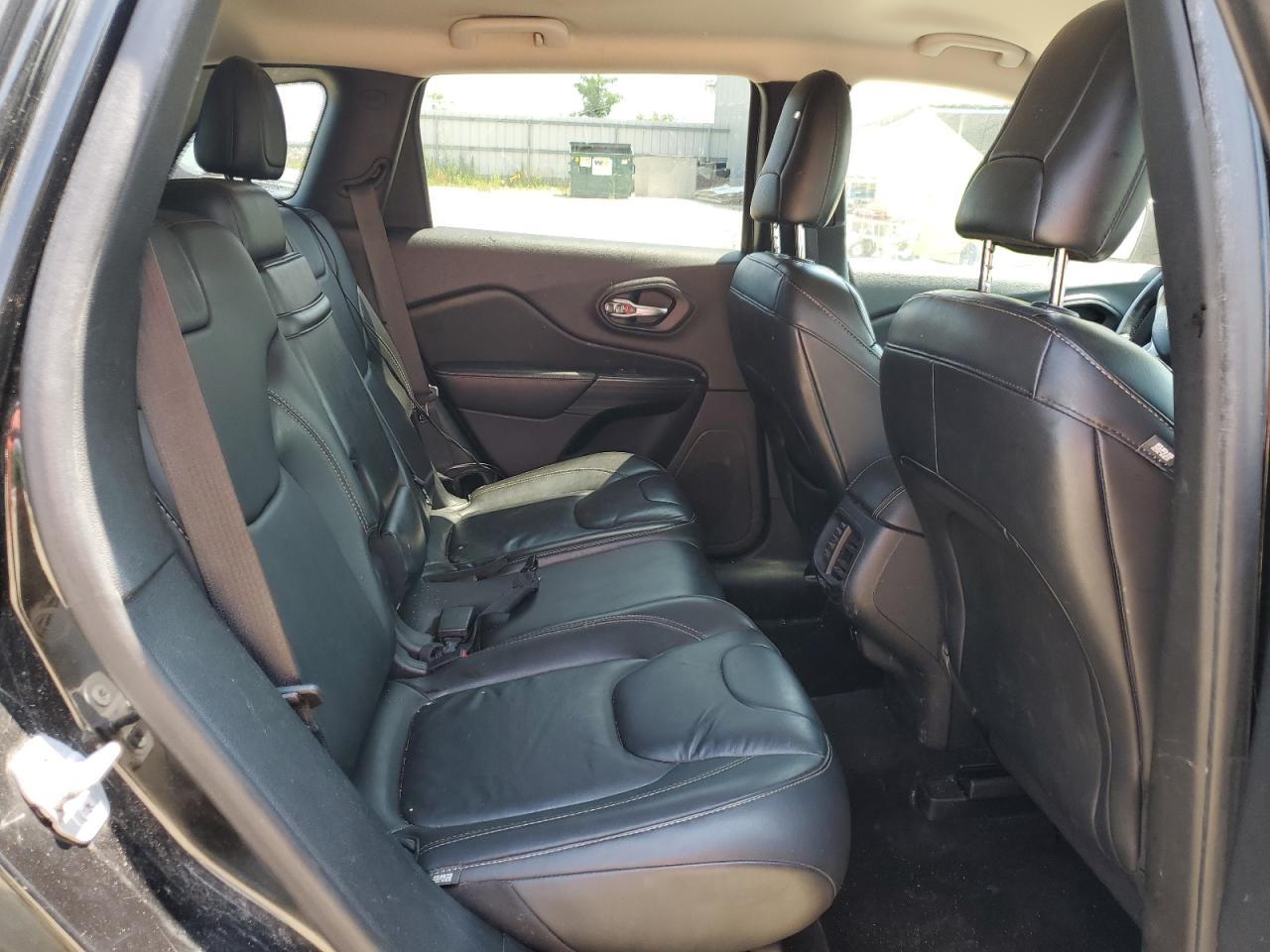 2015 Jeep Cherokee Limited VIN: 1C4PJLDS8FW732522 Lot: 62709664