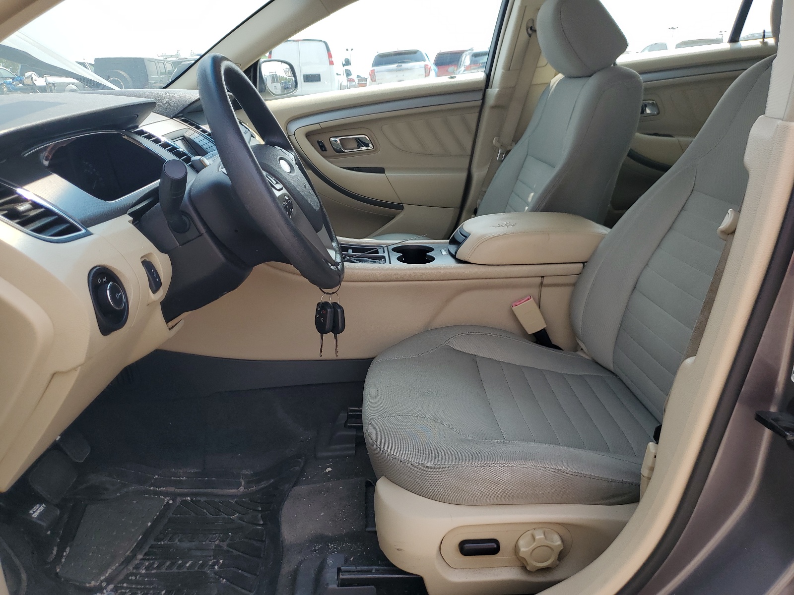 1FAHP2D85EG161250 2014 Ford Taurus Se