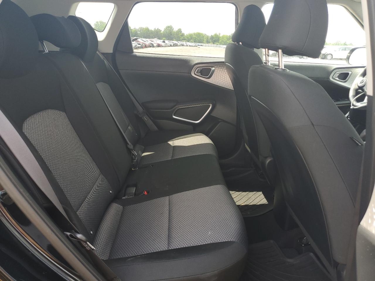 2022 Kia Soul Lx VIN: KNDJ23AU2N7162695 Lot: 64077004