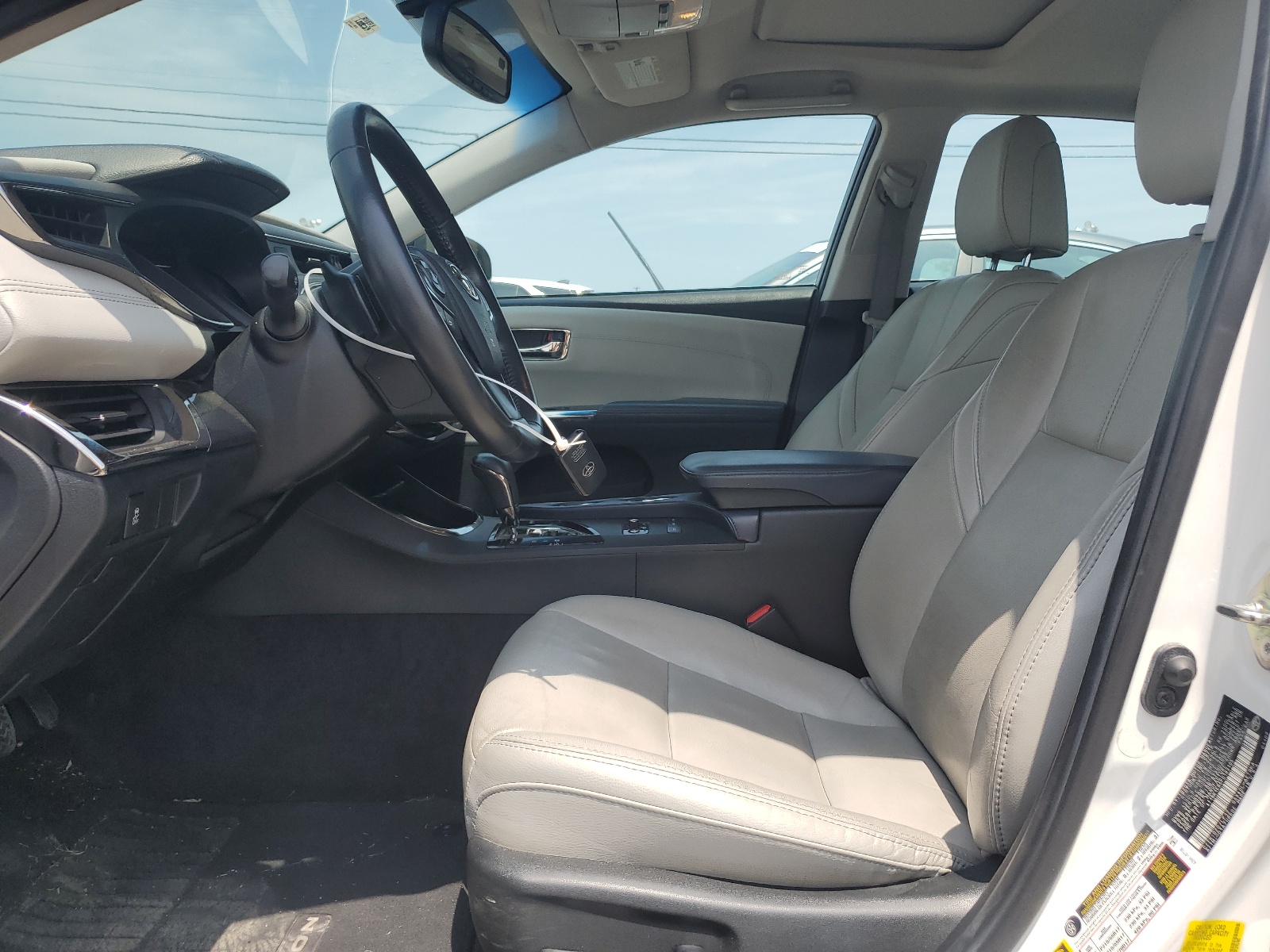 4T1BK1EB5FU183105 2015 Toyota Avalon Xle