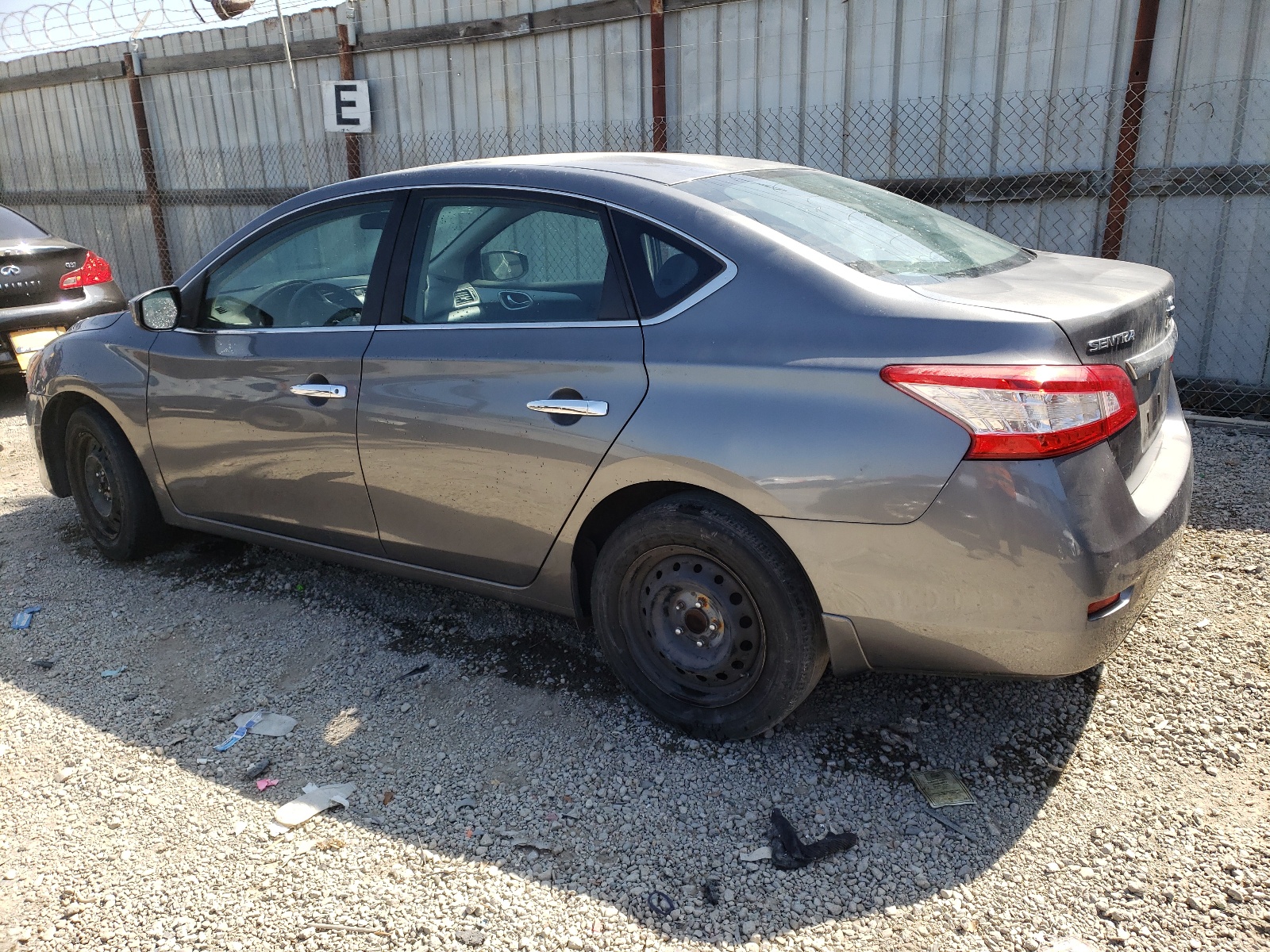 2015 Nissan Sentra S vin: 3N1AB7AP7FY354280