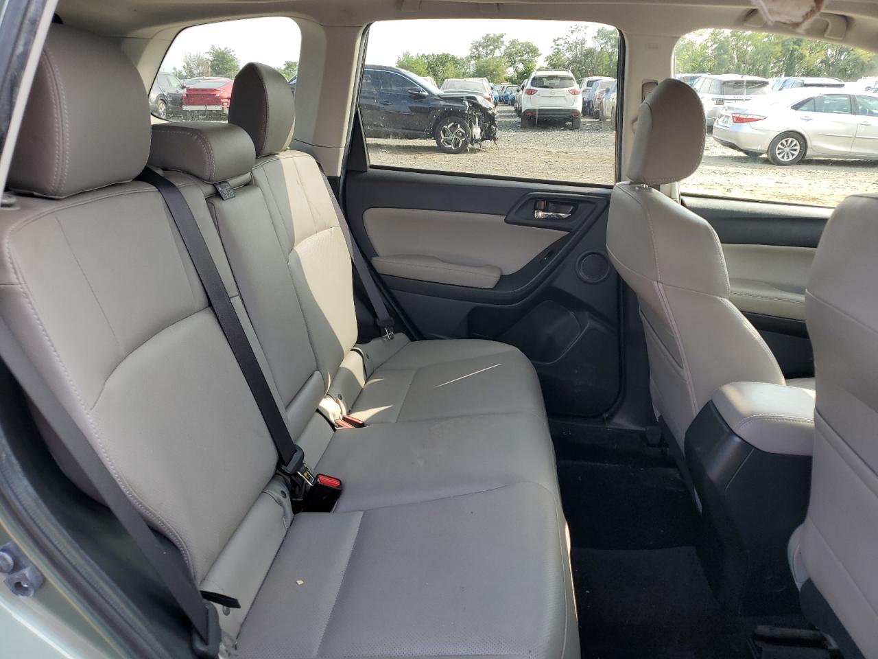 2015 Subaru Forester 2.5I Limited VIN: JF2SJAKC0FH563984 Lot: 64738044