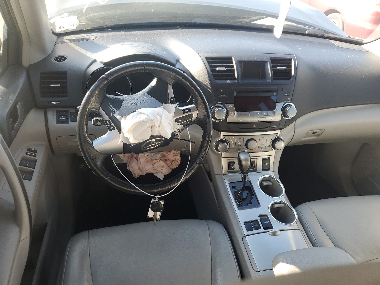 5TDZK3EH8BS049125 2011 Toyota Highlander Base