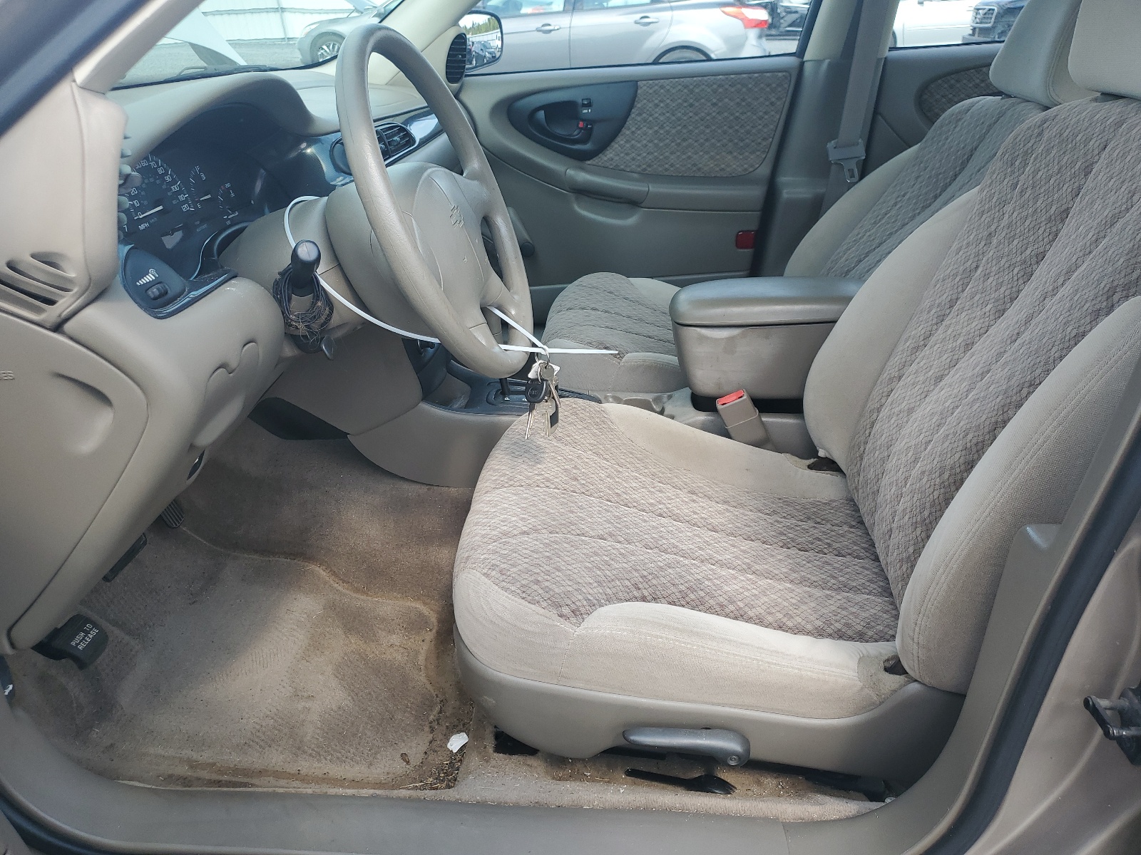 1G1ND52J1Y6248143 2000 Chevrolet Malibu