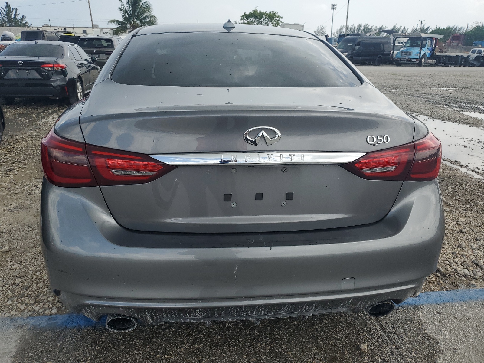 JN1EV7AP6JM359149 2018 Infiniti Q50 Luxe