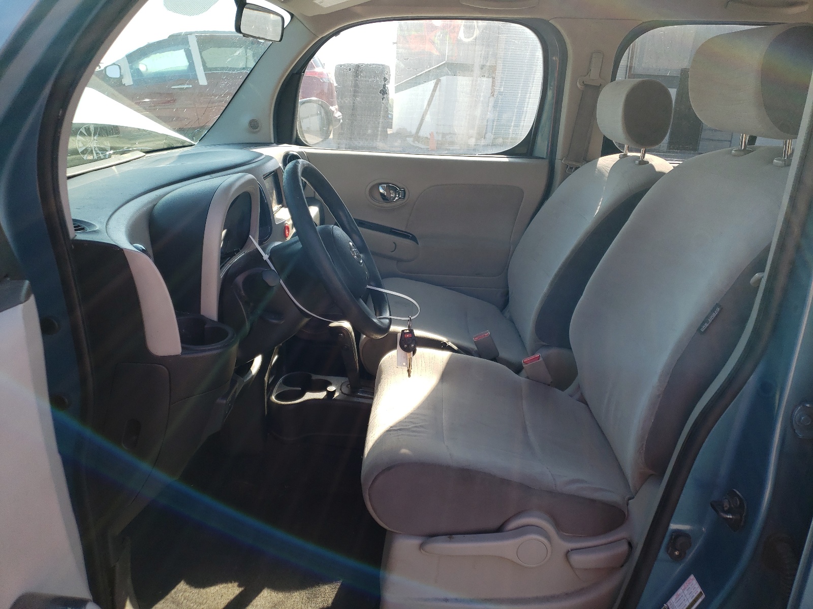 JN8AZ28R39T100523 2009 Nissan Cube Base