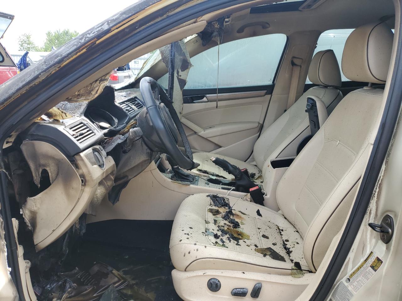 2017 Volkswagen Passat Se VIN: 1VWBT7A32HC028486 Lot: 61090234