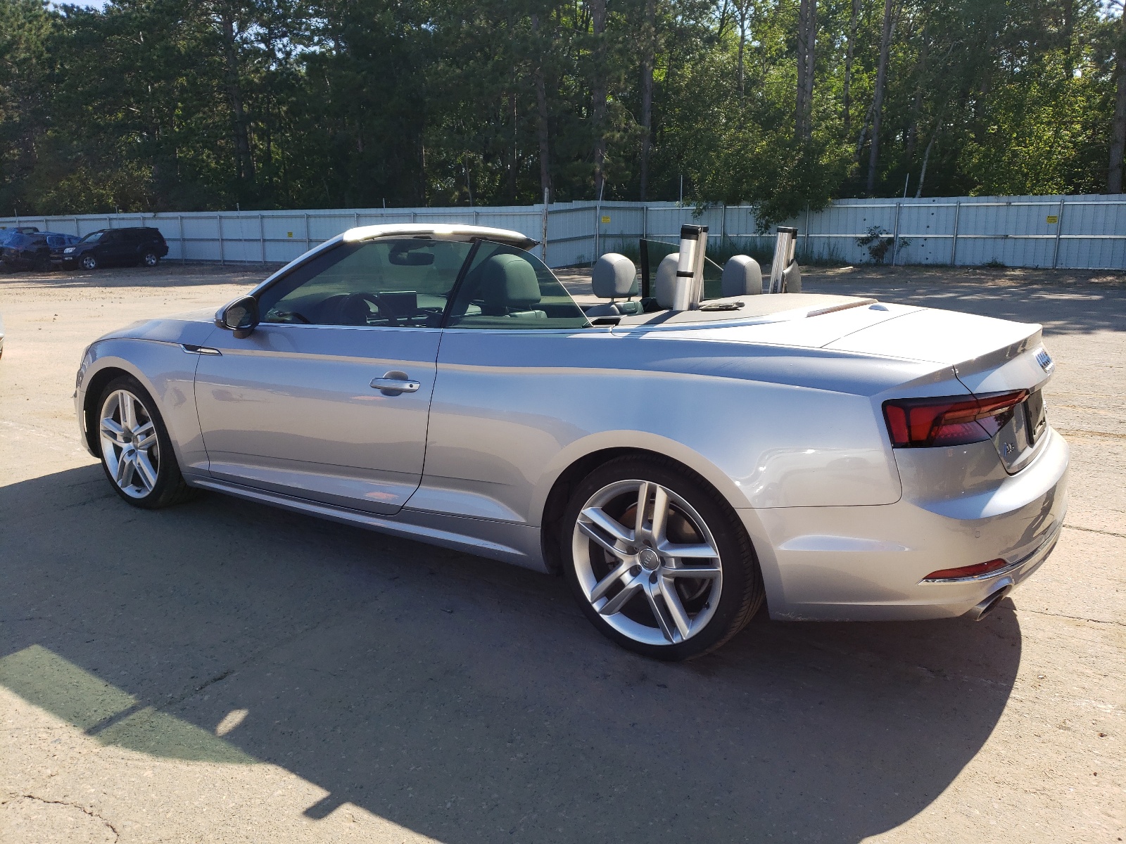 WAUYNGF59JN013699 2018 Audi A5 Premium Plus