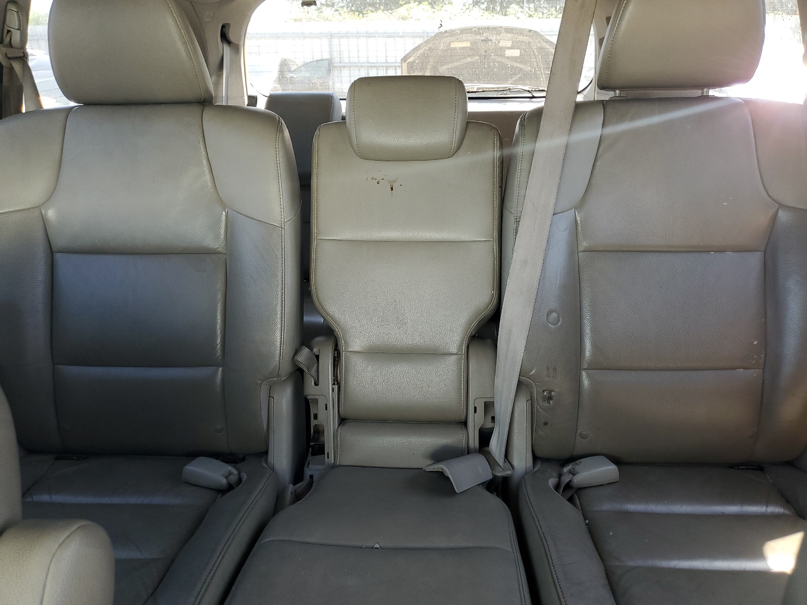 5FNRL5H63CB105755 2012 Honda Odyssey Exl