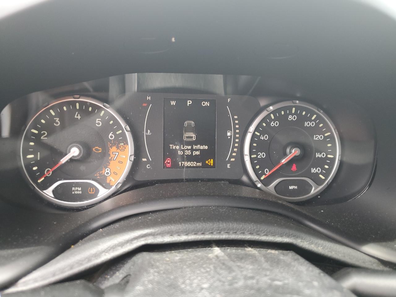 2016 Jeep Renegade Sport VIN: ZACCJAAT9GPE01026 Lot: 63533384