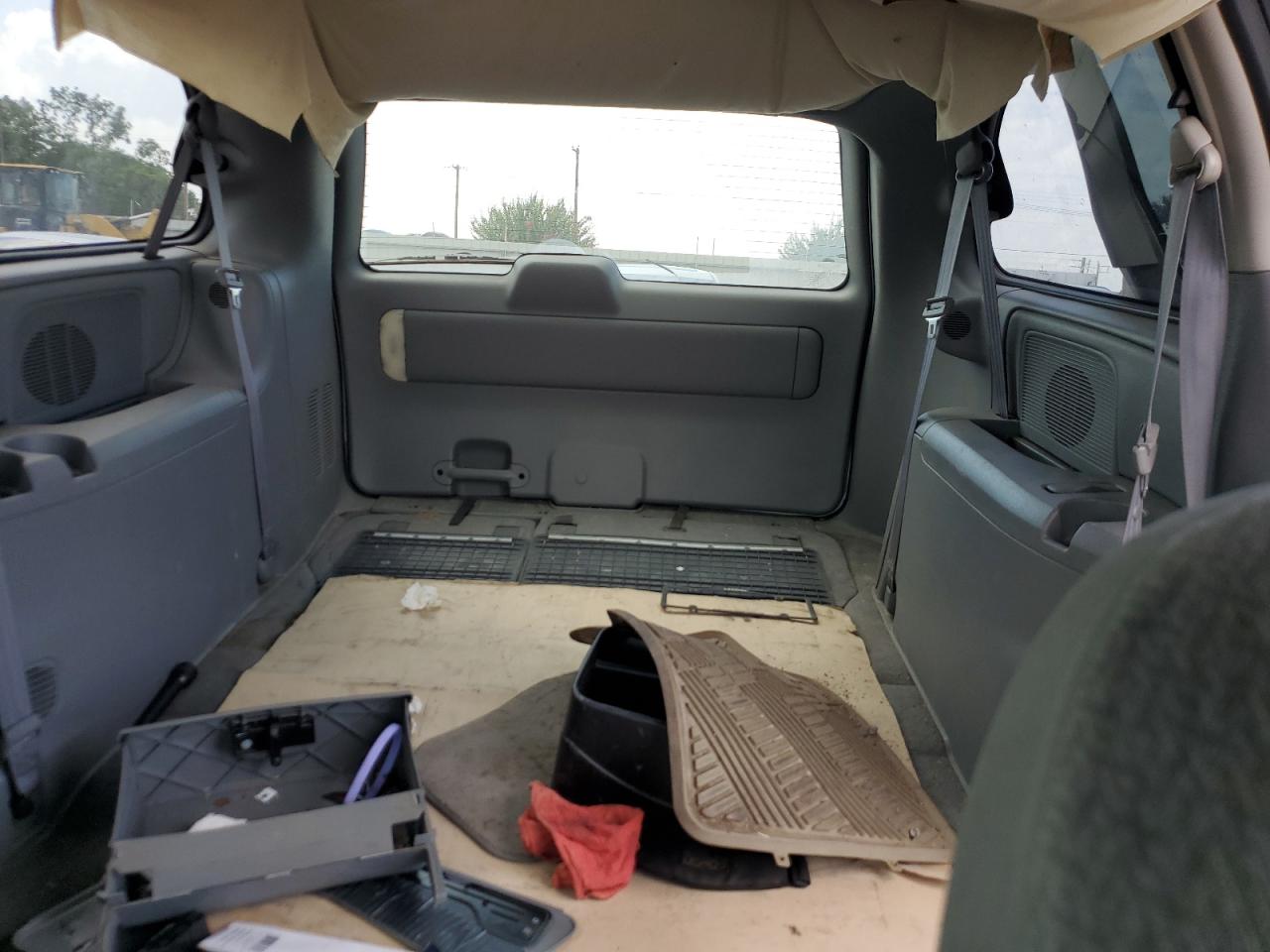 2005 Chrysler Town & Country Lx VIN: 2C4GP44R85R386383 Lot: 61727874