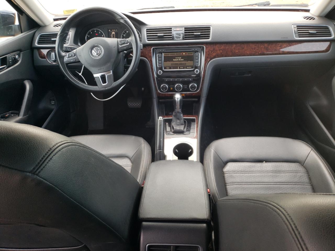 2013 Volkswagen Passat Sel VIN: 1VWCP7A36DC054382 Lot: 63277834