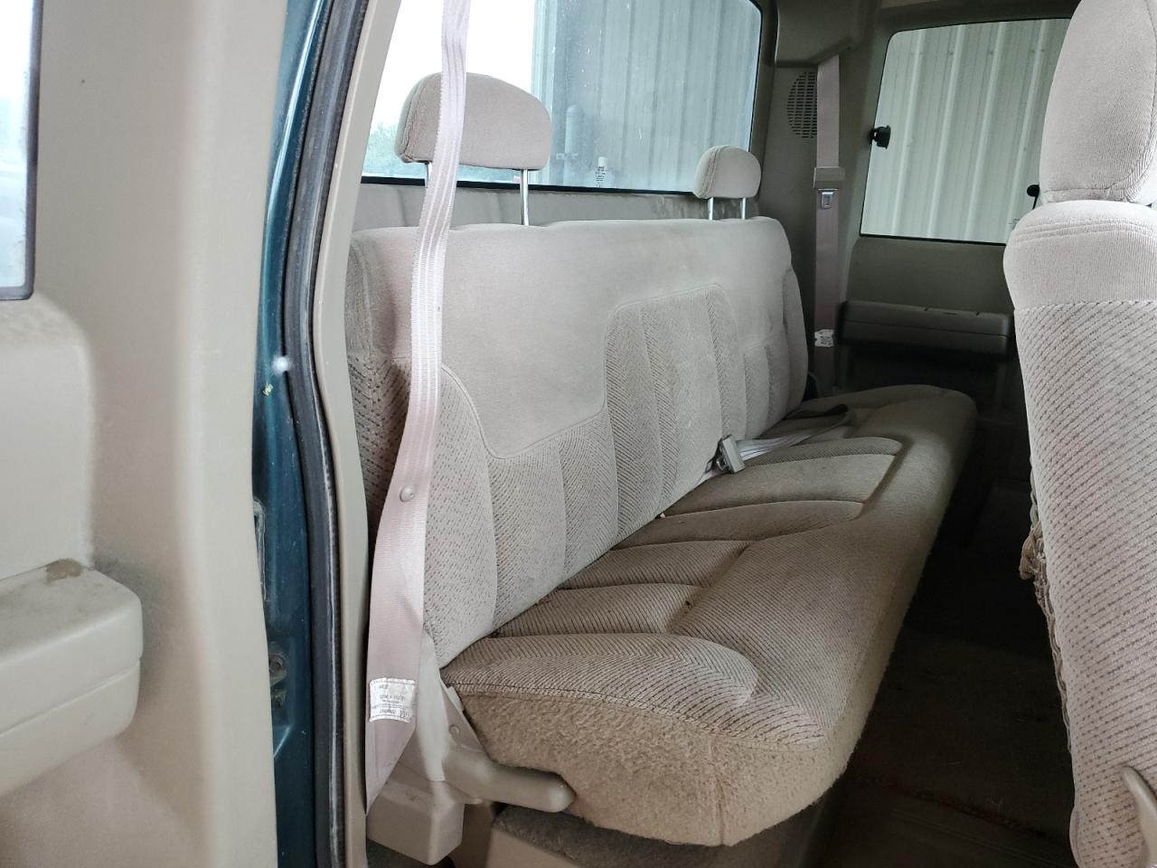 1996 Chevrolet Gmt-400 K1500 VIN: 2GCEK19R5T1231055 Lot: 60824644