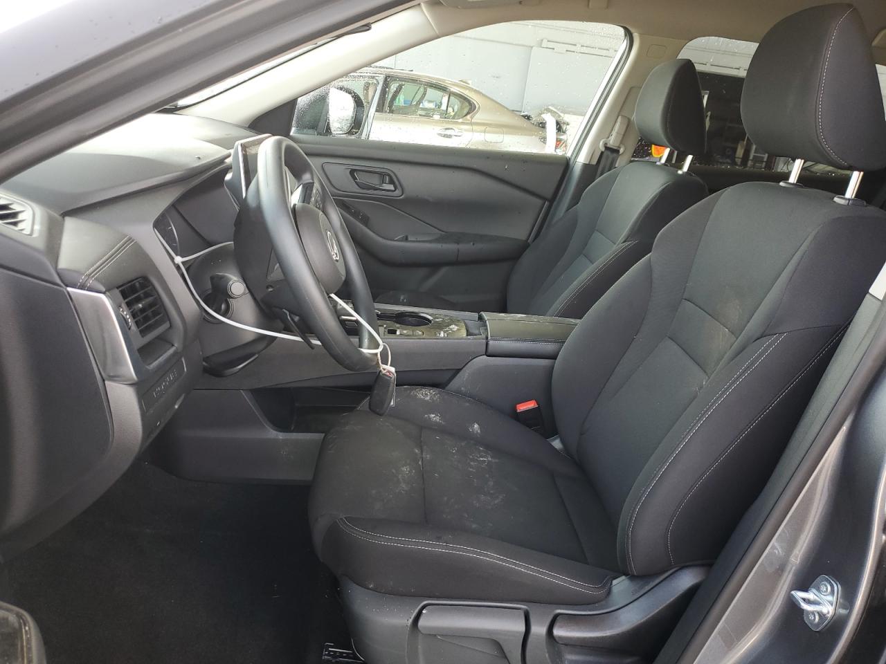 2024 Nissan Rogue S VIN: 5N1BT3AA0RC676657 Lot: 64392554