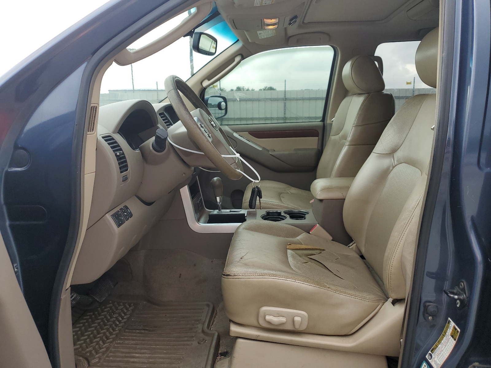 5N1BR18A88C629545 2008 Nissan Pathfinder Le