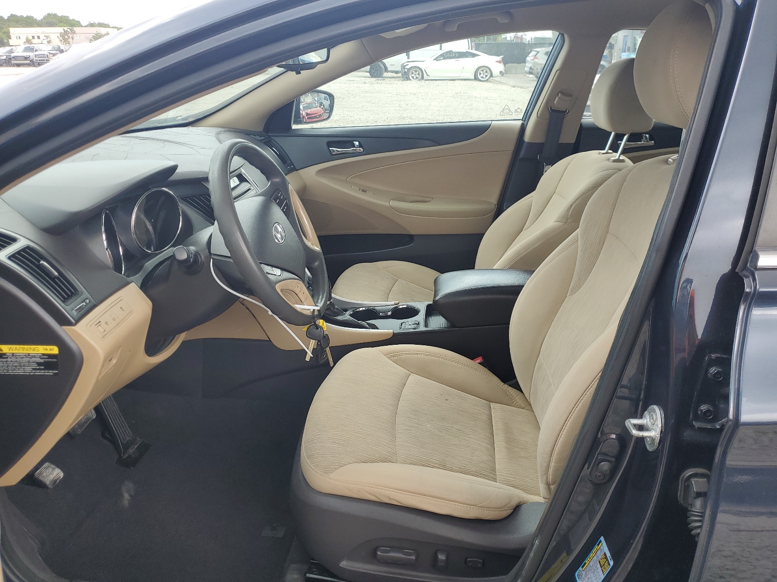 5NPEB4AC2EH850089 2014 Hyundai Sonata Gls