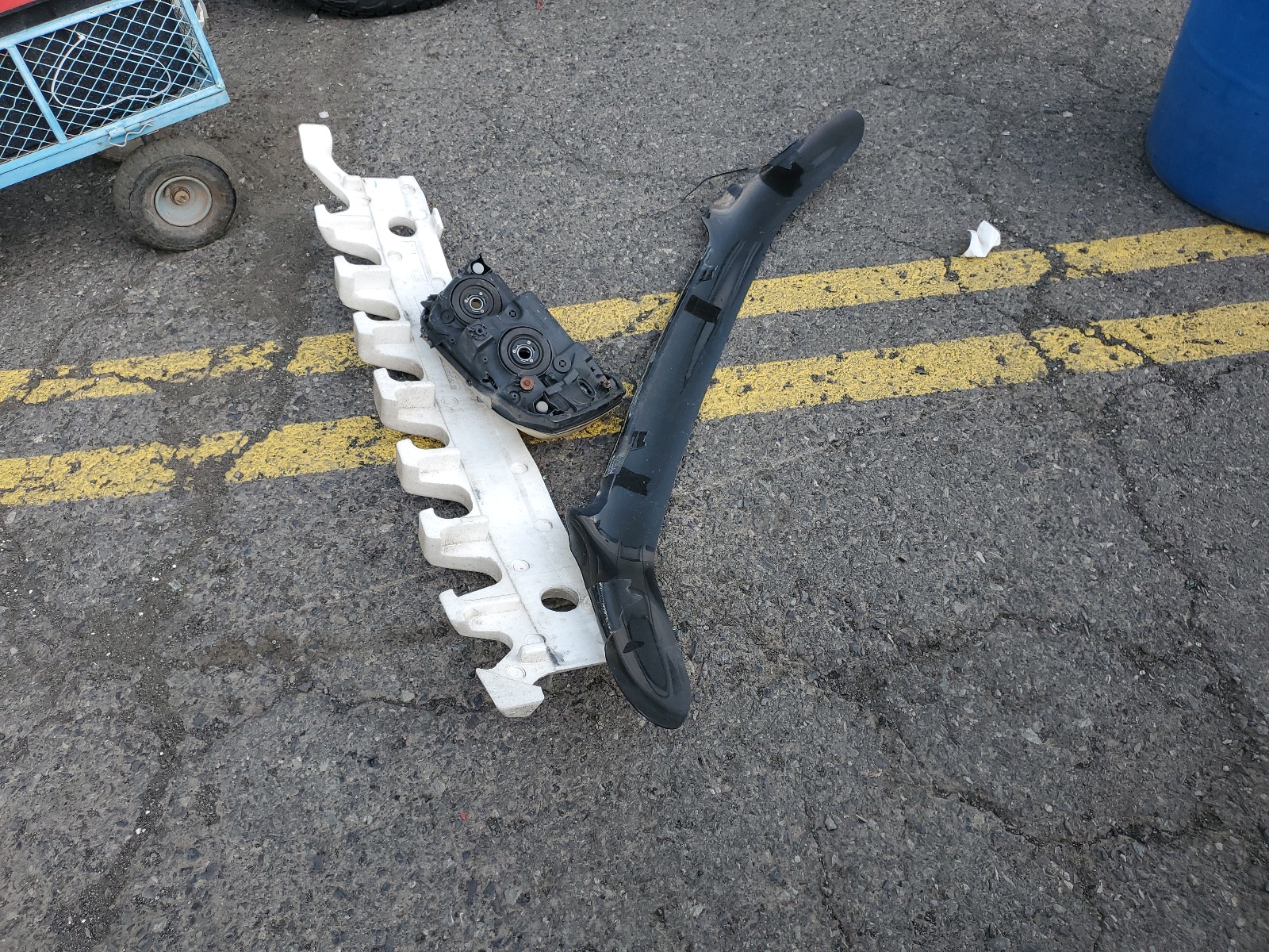 JTEEP21A050083663 2005 Toyota Highlander Limited