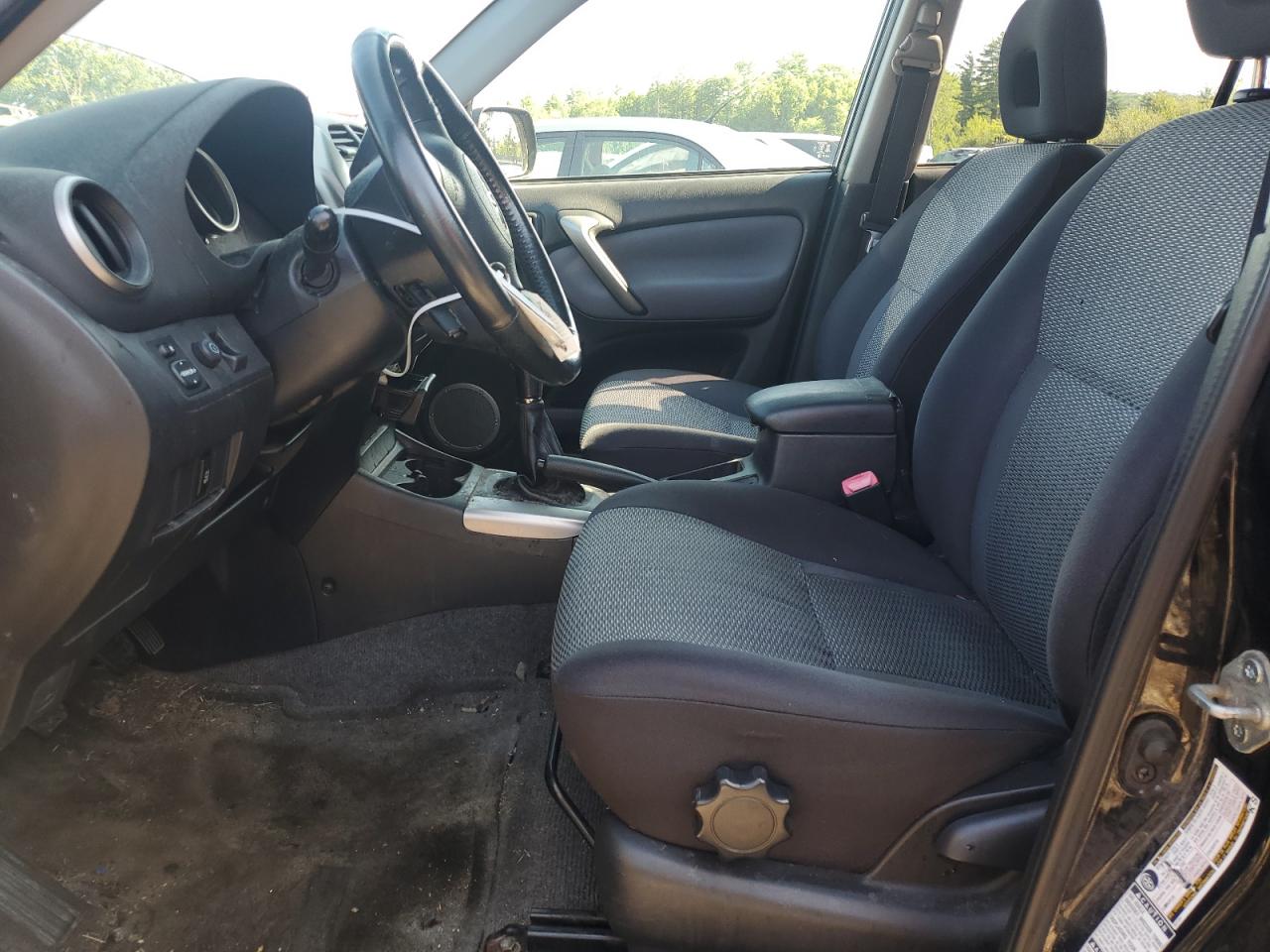 2004 Toyota Rav4 VIN: JTEHD20V746006911 Lot: 62624194