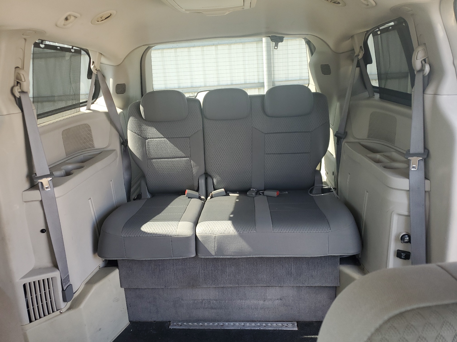 2A4RR5D12AR149024 2010 Chrysler Town & Country Touring