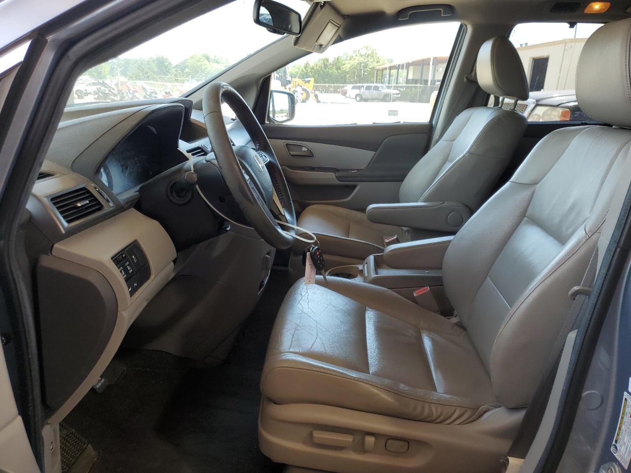 2011 Honda Odyssey Touring VIN: 5FNRL5H94BB085637 Lot: 62184104