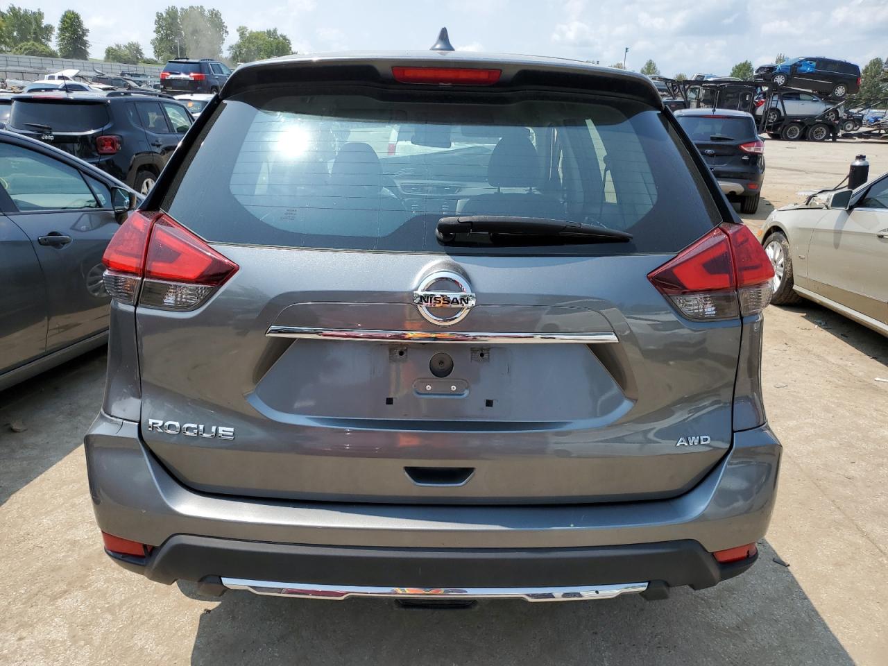 2017 Nissan Rogue Sv VIN: 5N1AT2MV3HC799808 Lot: 64277164