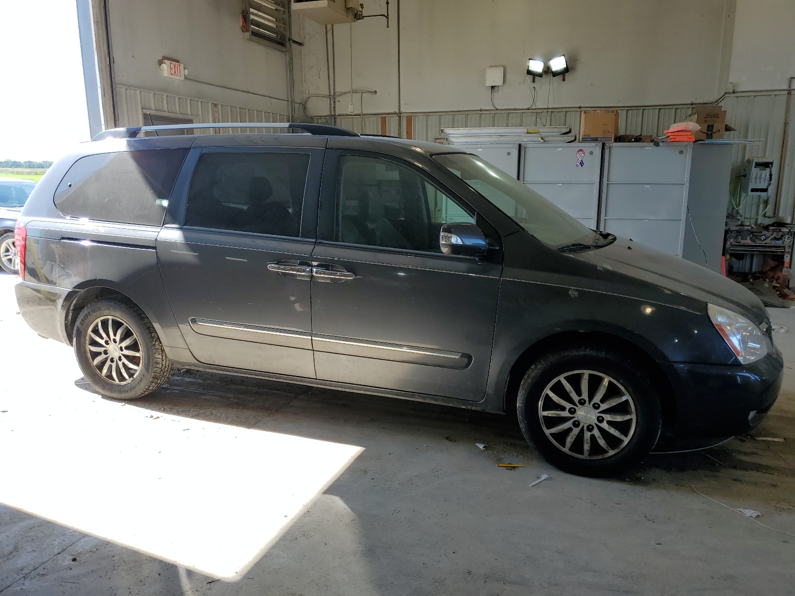 KNDMH4C76C6484297 2012 Kia Sedona Ex