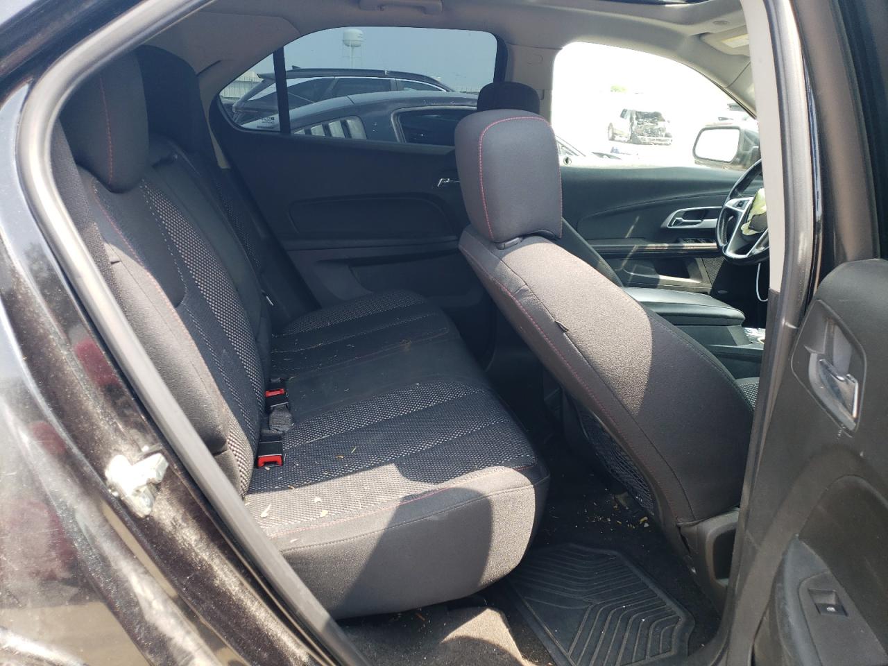 2011 Chevrolet Equinox - Image 11