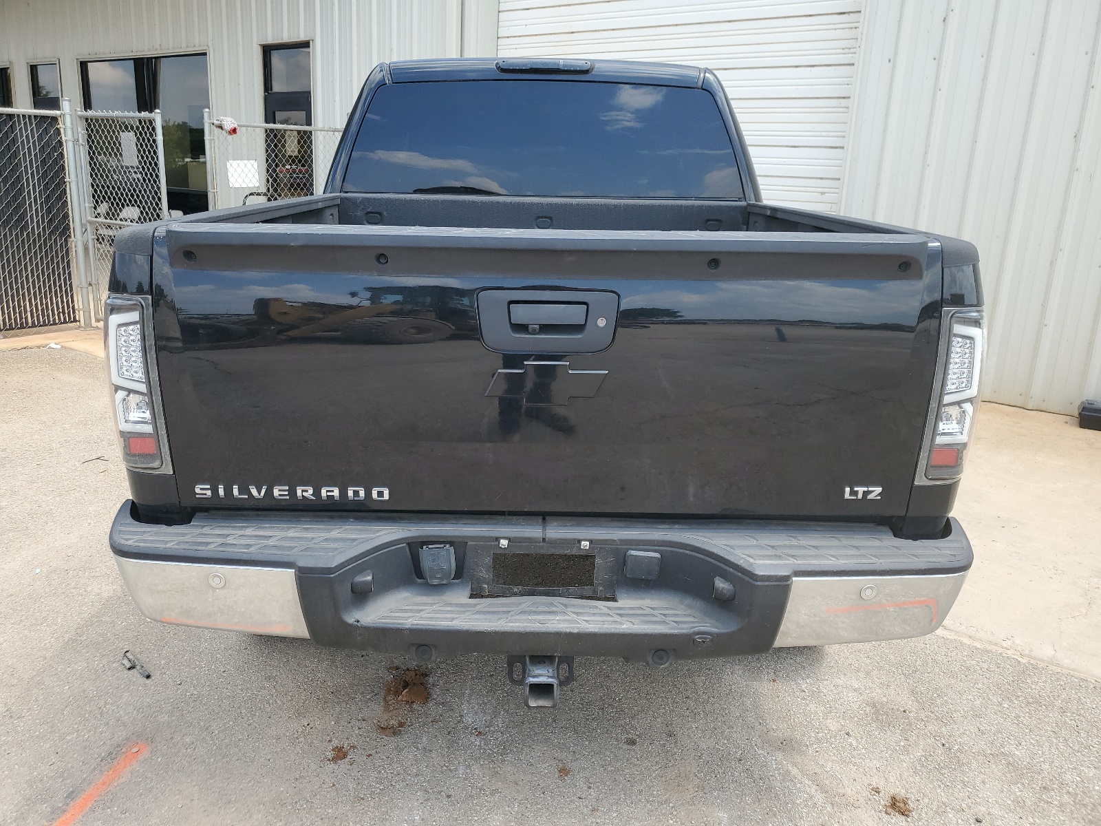 1GCPKTE33BF234050 2011 Chevrolet Silverado K1500 Ltz