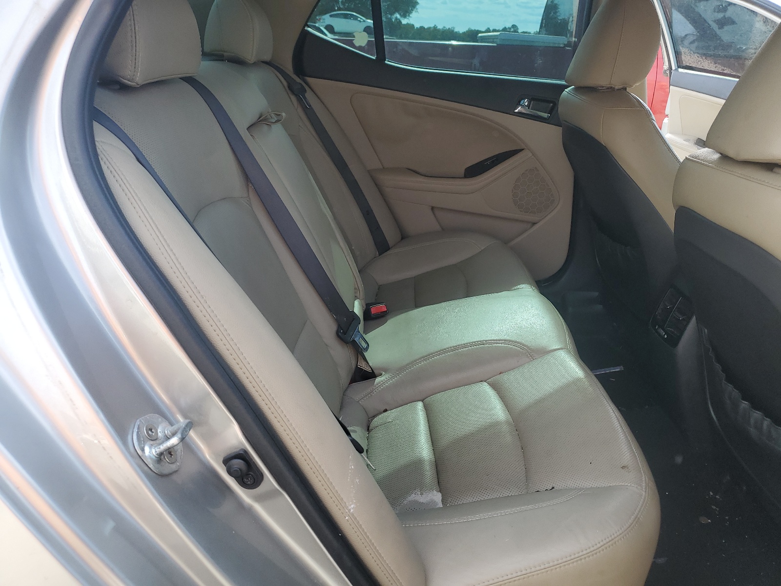 5XXGN4A77CG026763 2012 Kia Optima Ex