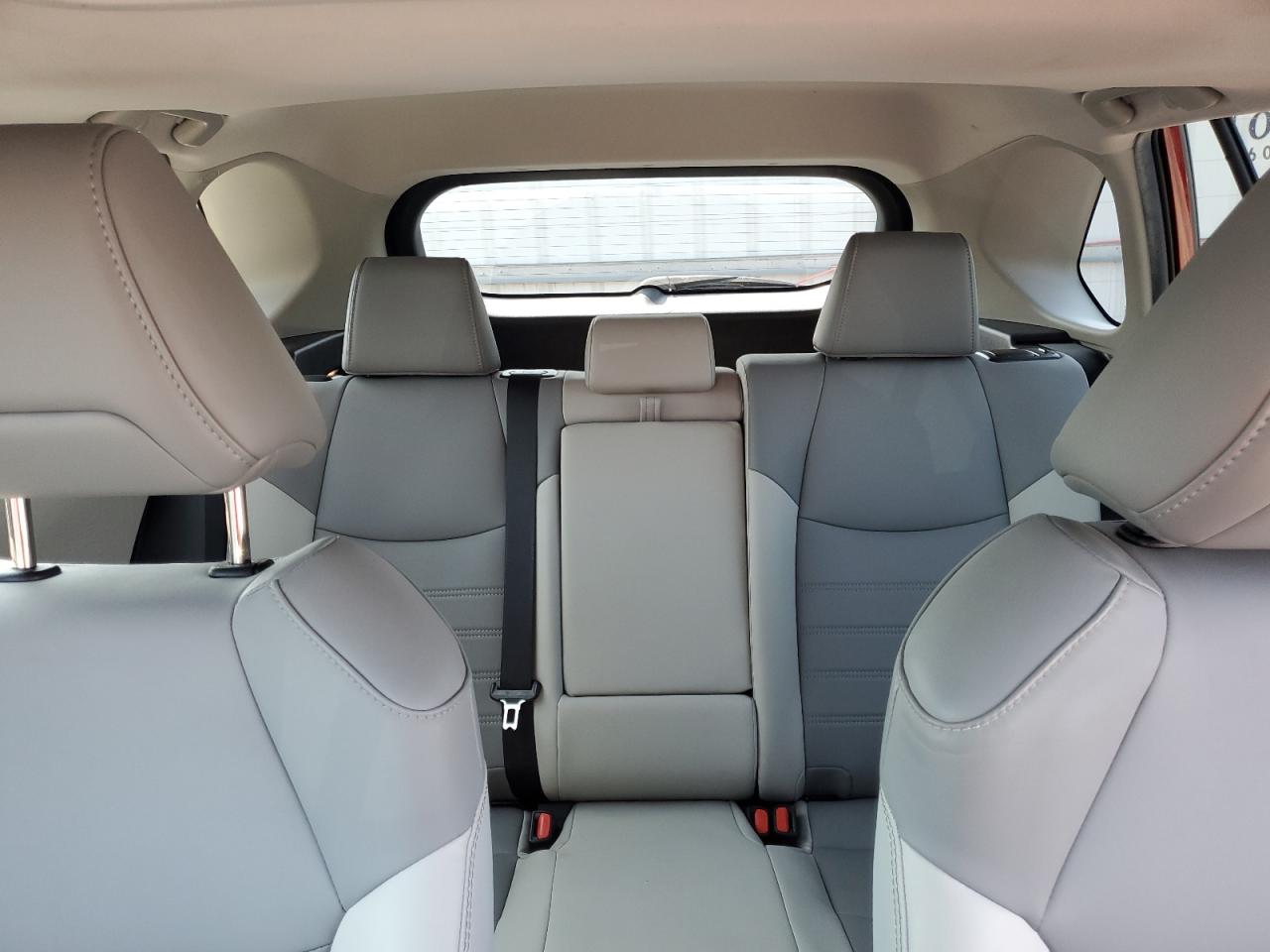 2020 Toyota Rav4 Xle Premium VIN: 2T3A1RFV9LW092735 Lot: 64992984