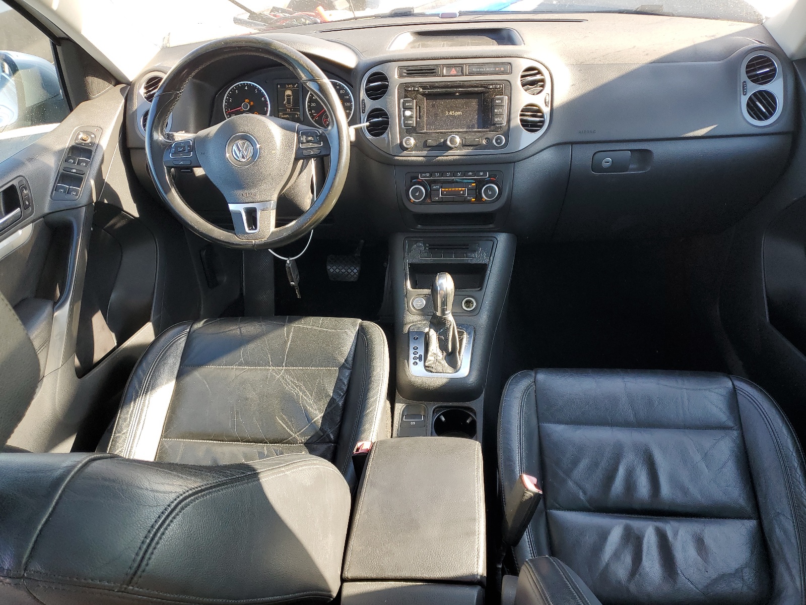 WVGAV7AX2CW551666 2012 Volkswagen Tiguan S