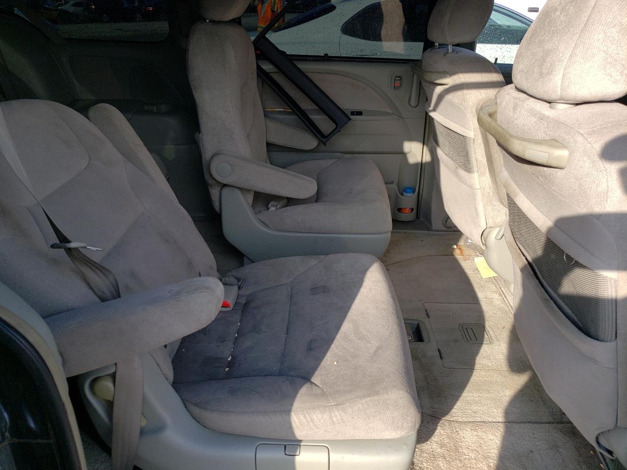 2005 Honda Odyssey Ex VIN: 5FNRL38435B424451 Lot: 63697364