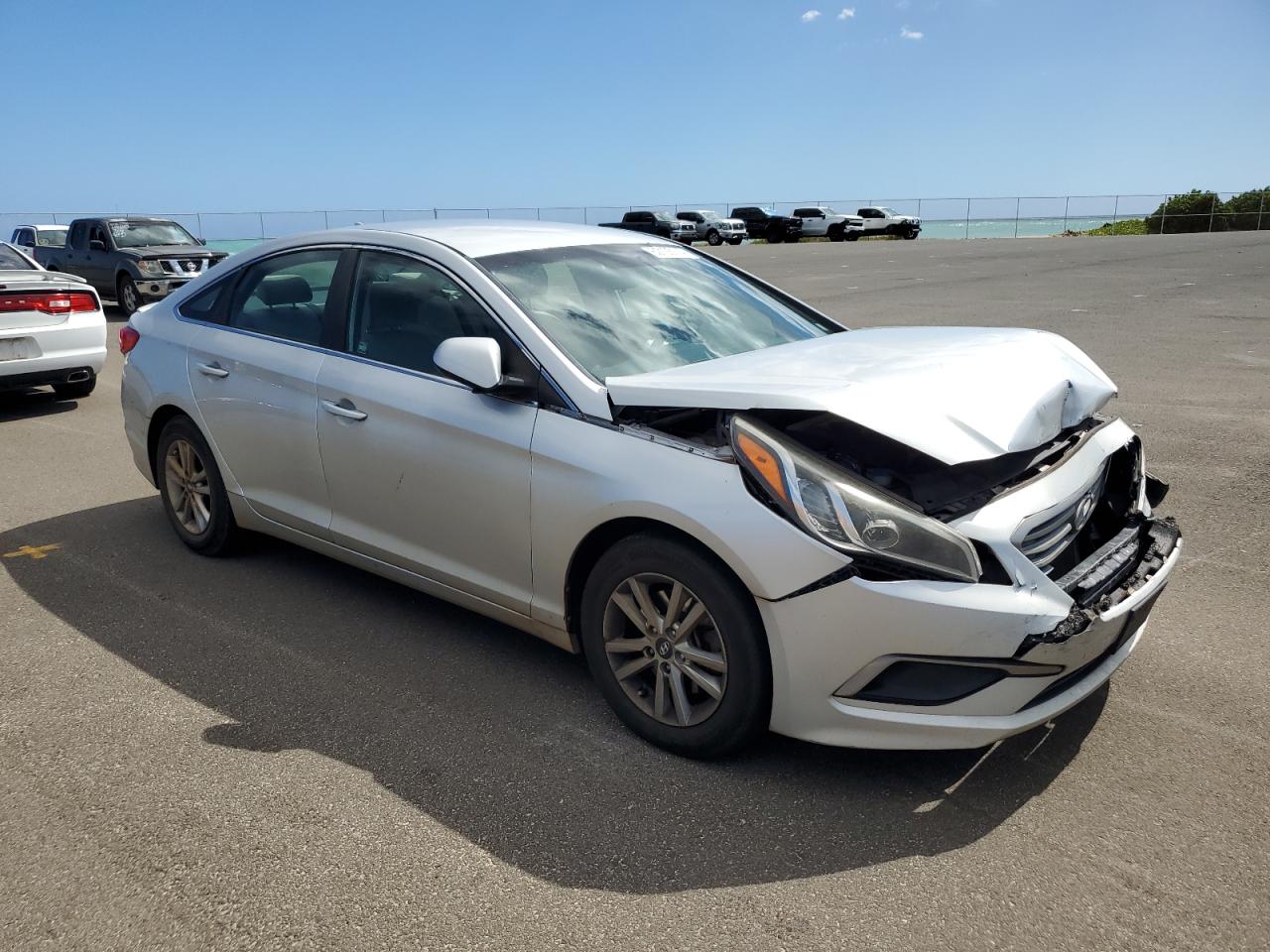 2016 Hyundai Sonata - Image 4