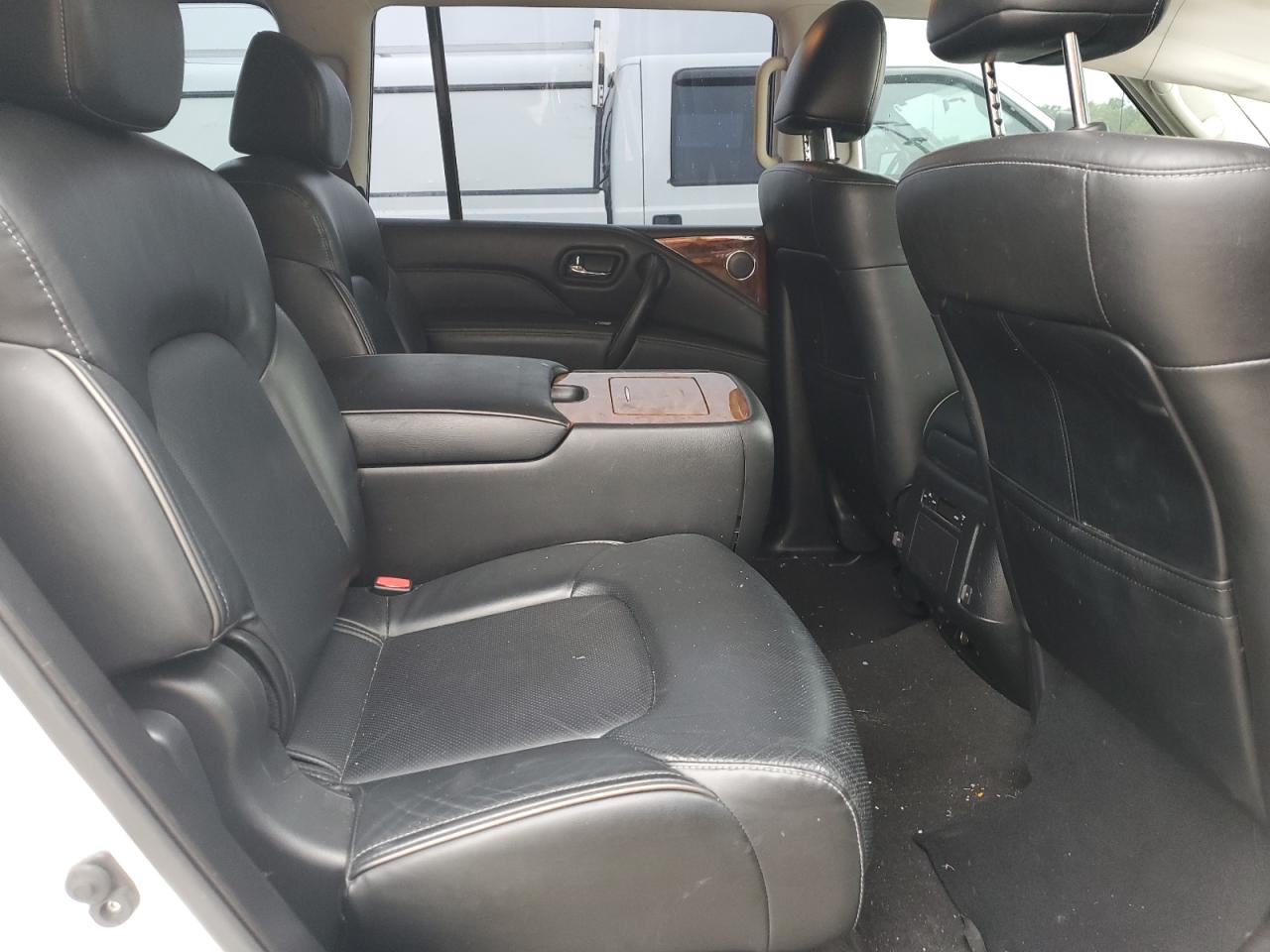 JN8AZ2NFXJ9663645 2018 Infiniti Qx80 Base