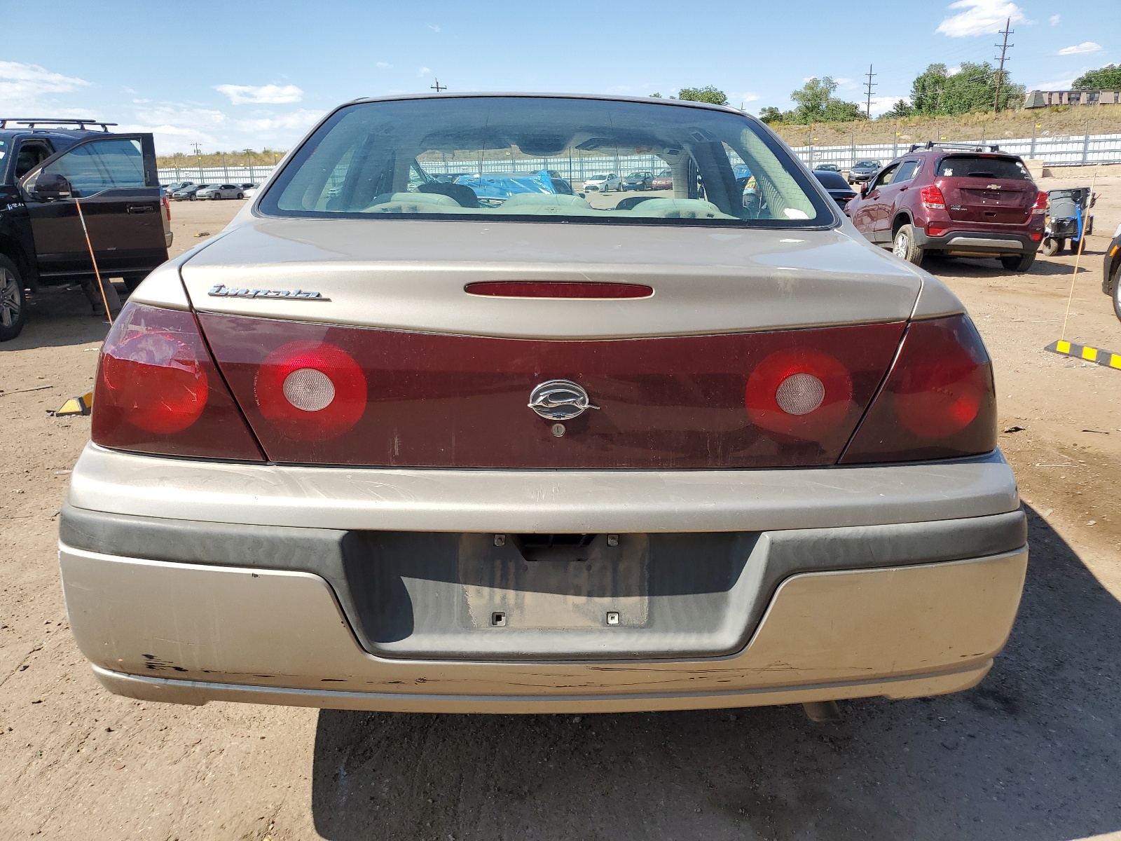 2G1WF52E239251572 2003 Chevrolet Impala