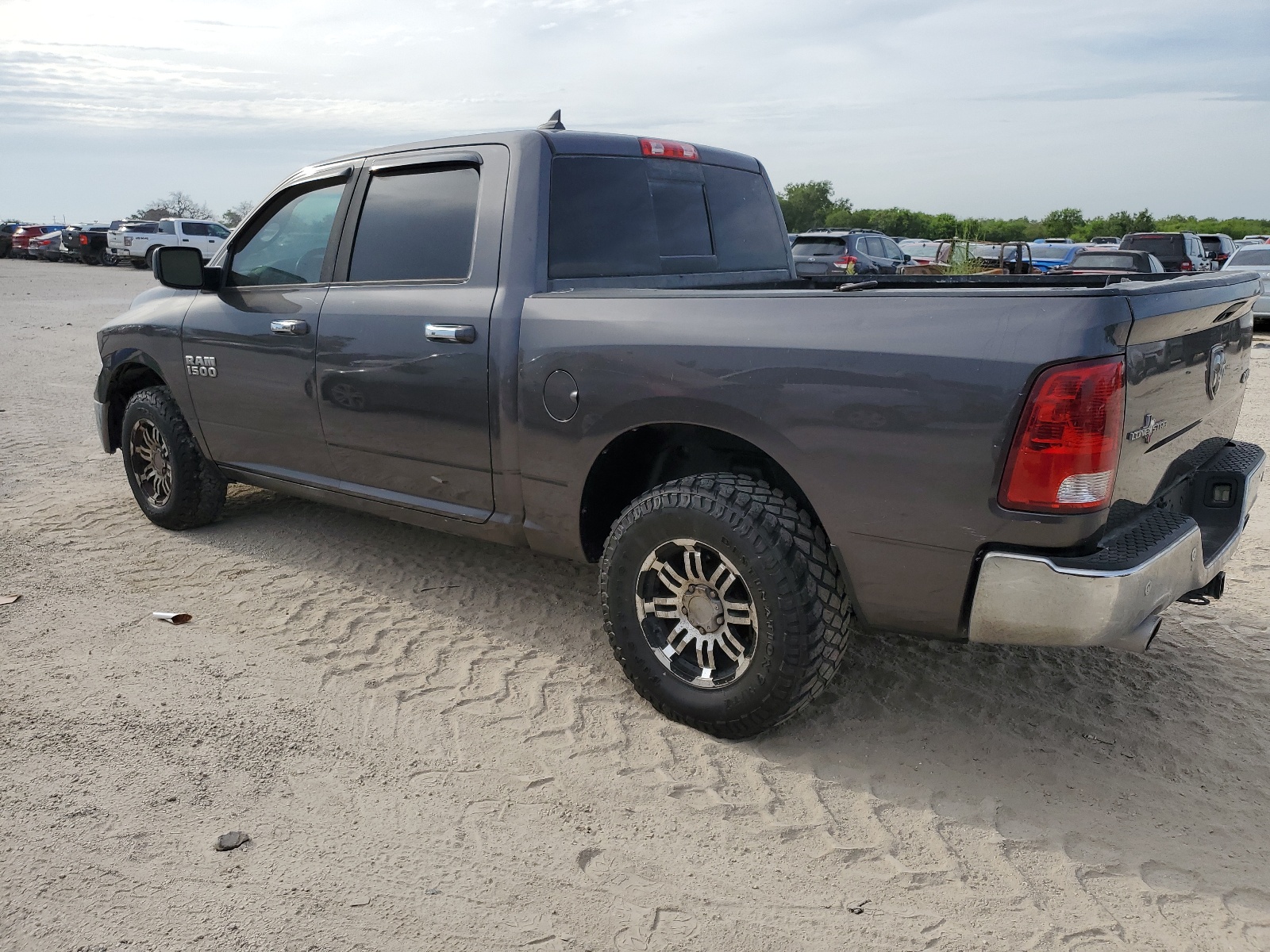 2015 Ram 1500 Slt vin: 1C6RR7LM0FS671452