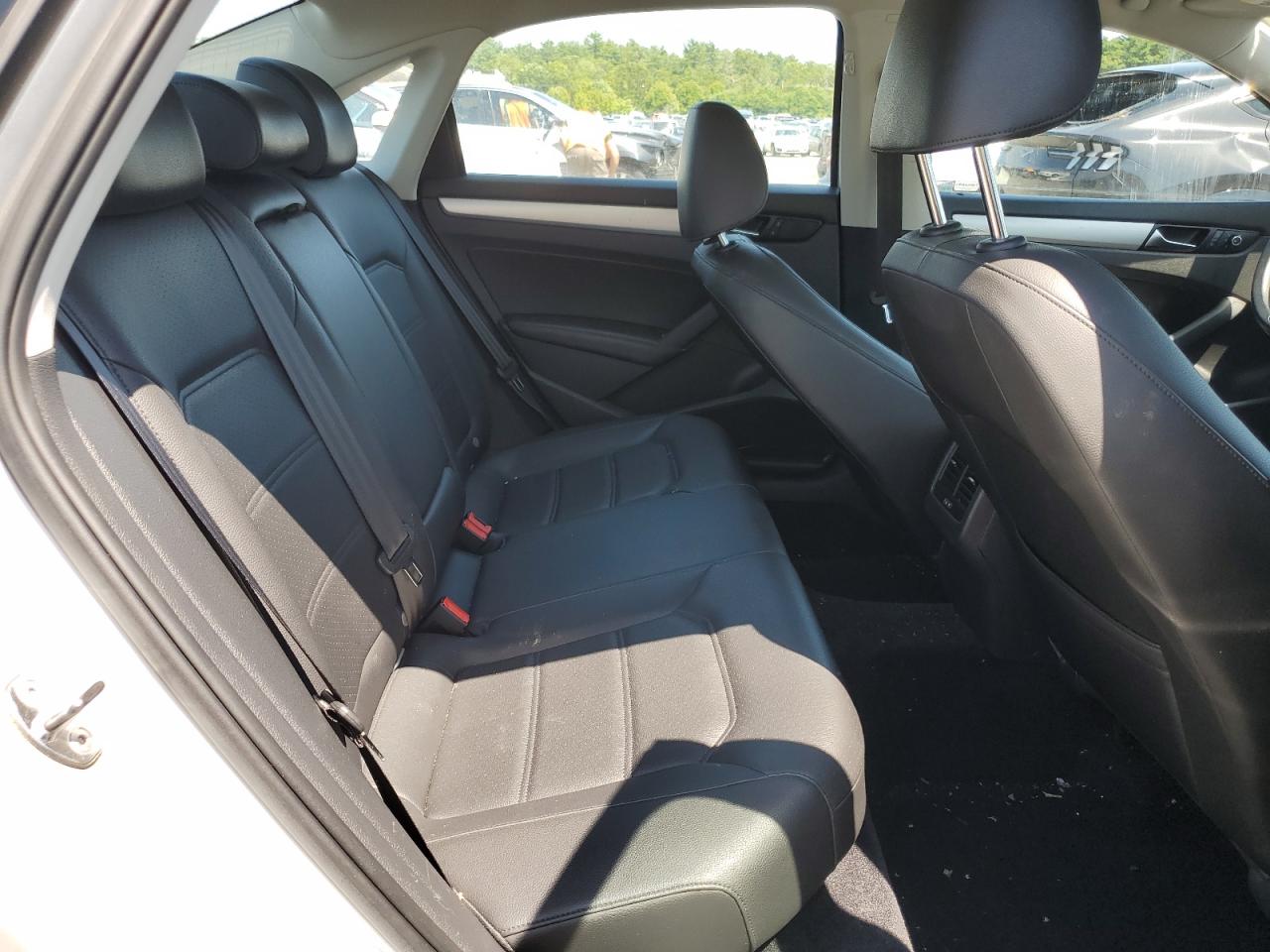 2013 Volkswagen Passat Se VIN: 1VWBP7A33DC031346 Lot: 61290844