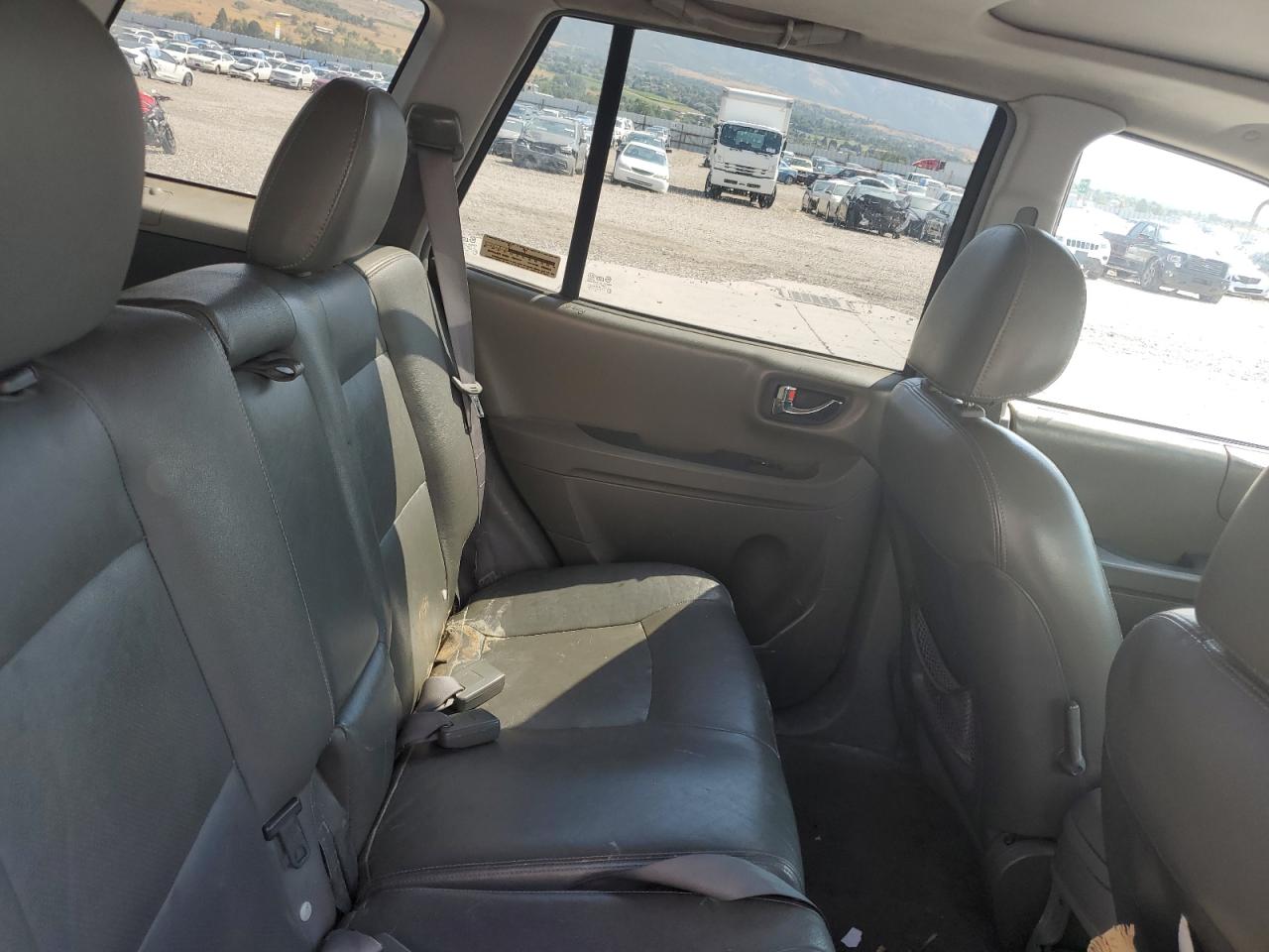 2004 Hyundai Santa Fe Gls VIN: KM8SC73E04U798140 Lot: 63798234