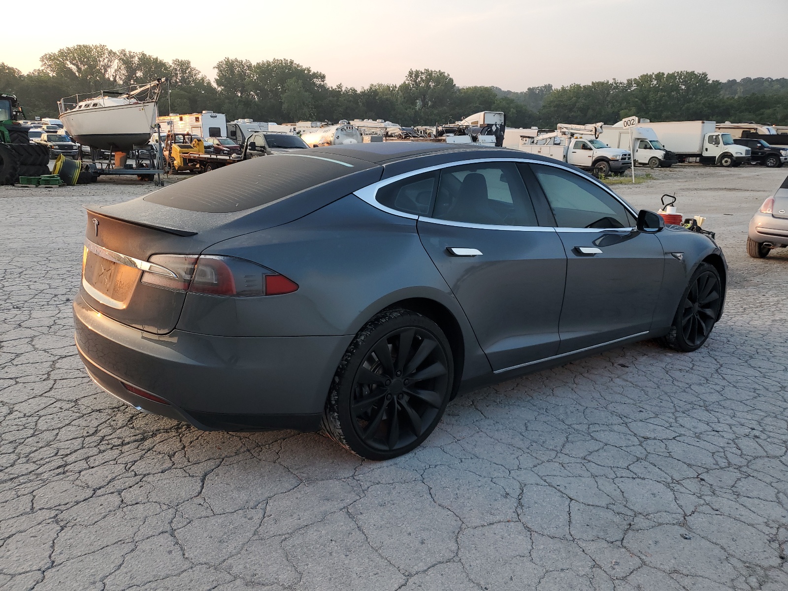 2012 Tesla Model S vin: 5YJSA1DN2CFP03199