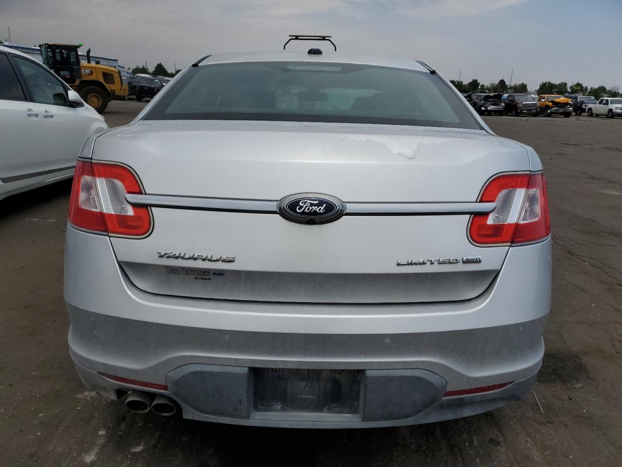 2011 Ford Taurus - Image 6