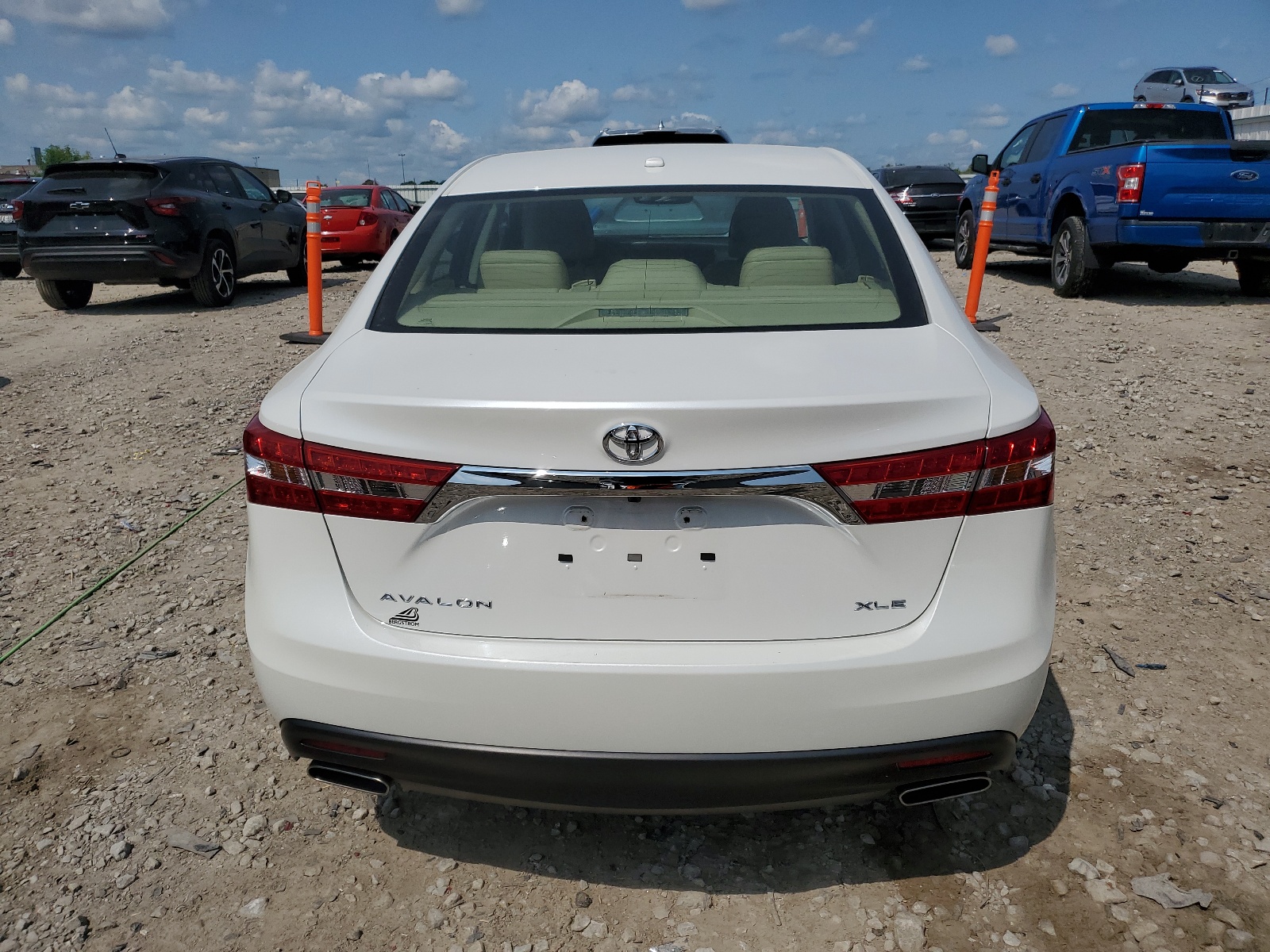 4T1BK1EB9FU186573 2015 Toyota Avalon Xle