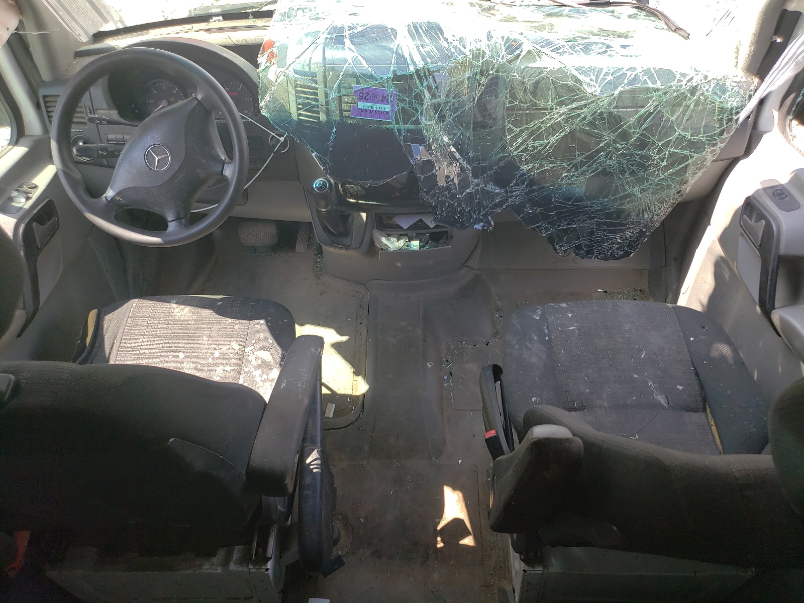 WD3PE7CD8JP589521 2018 Mercedes-Benz Sprinter 2500