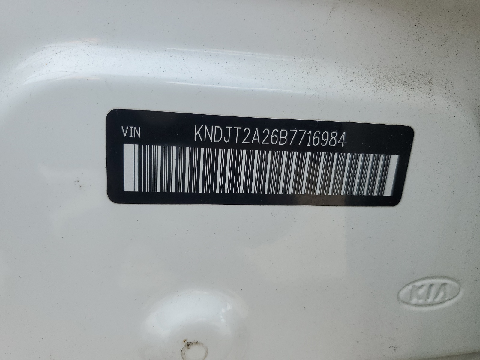 KNDJT2A26B7716984 2011 Kia Soul +