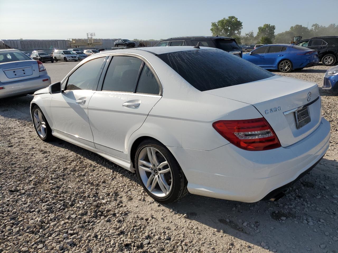 VIN WDDGF4HB7ER315851 2014 MERCEDES-BENZ C-CLASS no.2