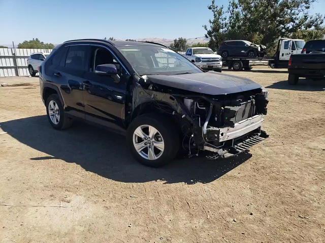 2019 Toyota Rav4 Xle VIN: 2T3W1RFVXKC027513 Lot: 64801384